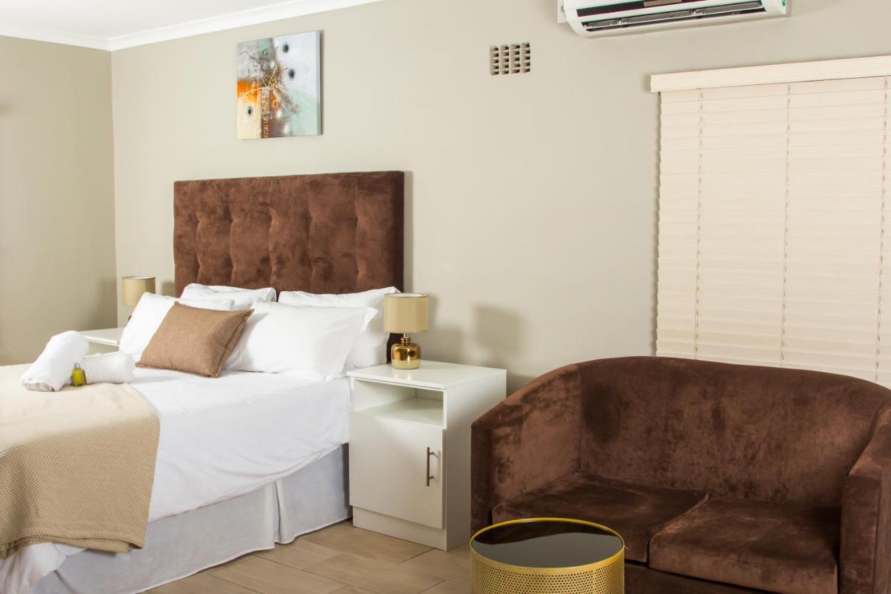 103Onwallace Self Catering Guest House كيب تاون المظهر الخارجي الصورة