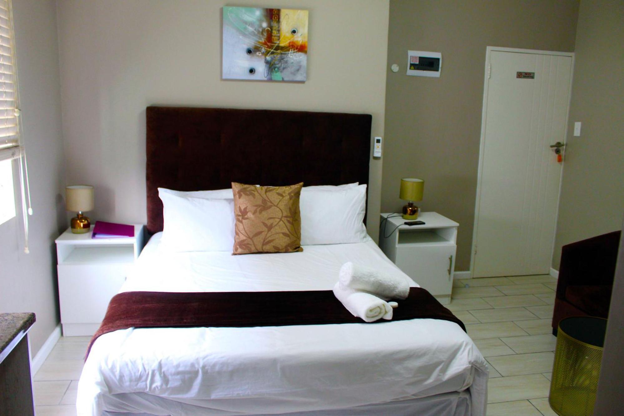 103Onwallace Self Catering Guest House كيب تاون المظهر الخارجي الصورة