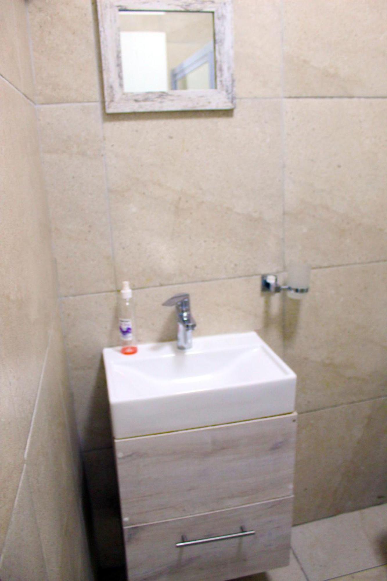 103Onwallace Self Catering Guest House كيب تاون المظهر الخارجي الصورة