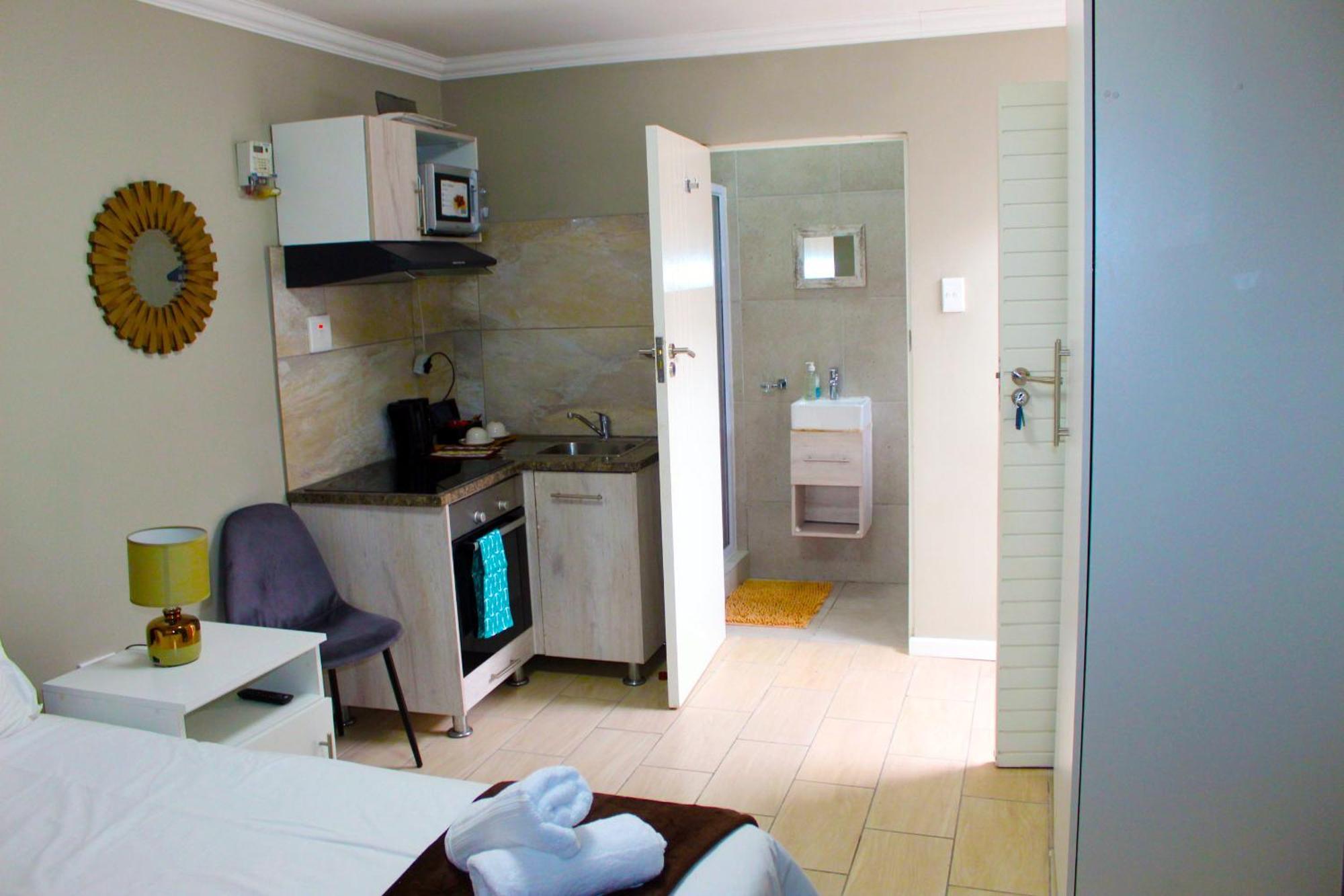 103Onwallace Self Catering Guest House كيب تاون المظهر الخارجي الصورة