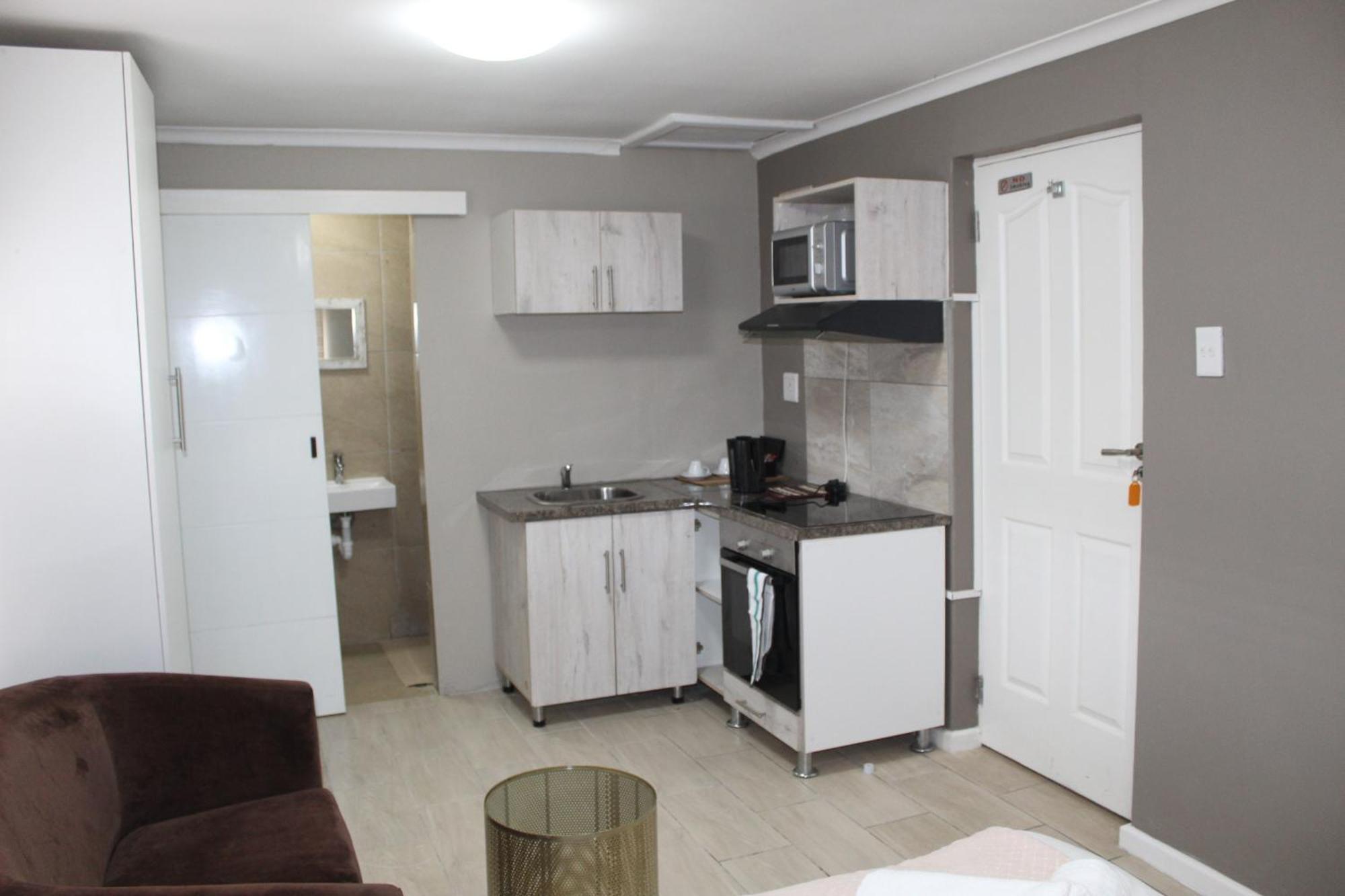 103Onwallace Self Catering Guest House كيب تاون المظهر الخارجي الصورة