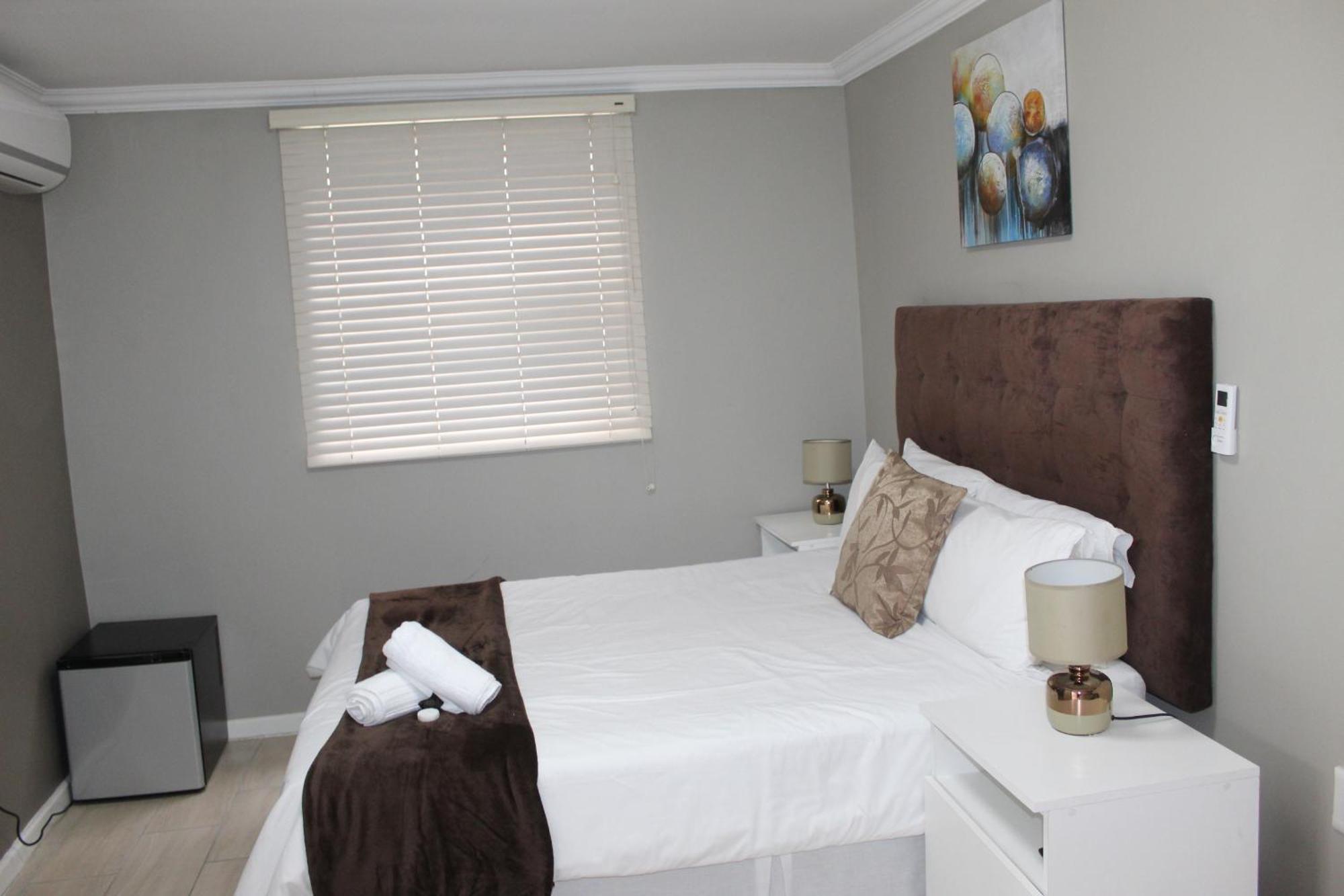 103Onwallace Self Catering Guest House كيب تاون المظهر الخارجي الصورة